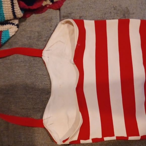 Vintage one piece, red & cream, measurements in photos - Picture 6 of 11